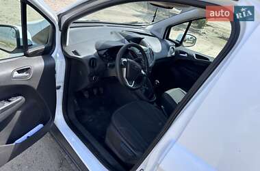 Грузовой фургон Ford Transit Courier 2015 в 