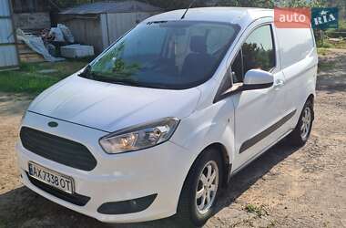 Грузовой фургон Ford Transit Courier 2015 в 