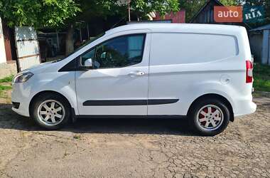 Грузовой фургон Ford Transit Courier 2015 в 
