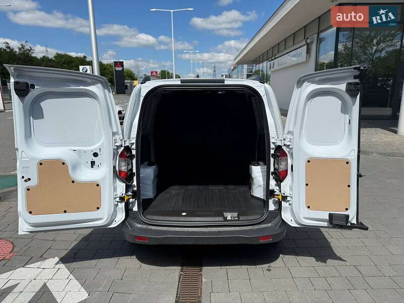 Вантажний фургон Ford Transit Courier 2023 в Івано-Франківську