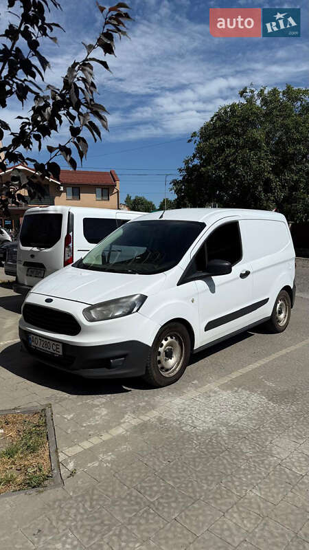 Ford Transit Courier 2014