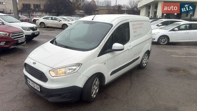Грузовой фургон Ford Transit Courier 2015 в Киеве