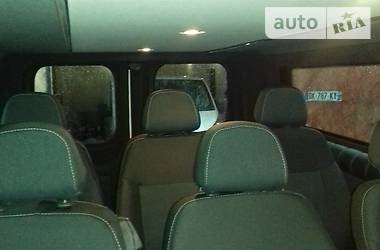 Вантажопасажирський фургон Ford Transit Custom 2013 в 