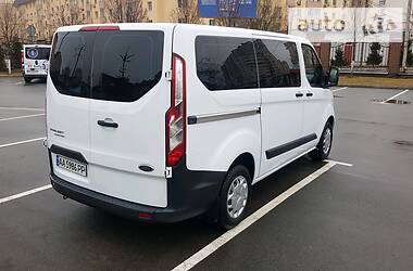 Вантажопасажирський фургон Ford Transit Custom 2015 в Києві