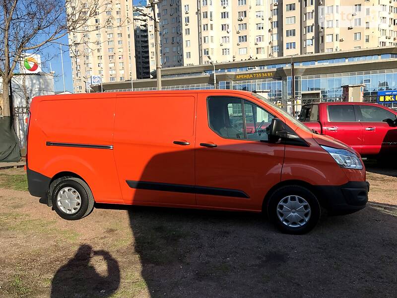 Вантажопасажирський фургон Ford Transit Custom 2015 в Одесі