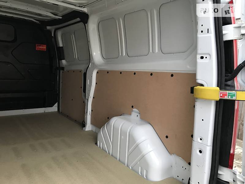 Вантажопасажирський фургон Ford Transit Custom 2014 в Дубні
