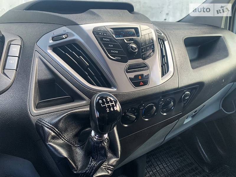 Вантажопасажирський фургон Ford Transit Custom 2015 в Києві