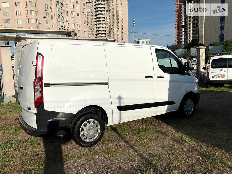 Вантажопасажирський фургон Ford Transit Custom 2016 в Одесі фото 10 Вантажопасажирський фургон Ford Transit Custom 2016 в Одесі
