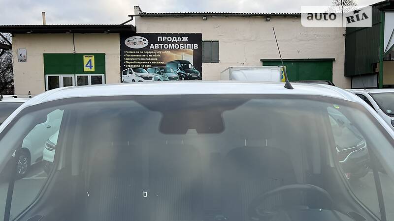 Грузовой фургон Ford Transit Custom 2017 в Луцке фото 57 Грузовой фургон Ford Transit Custom 2017 в Луцке