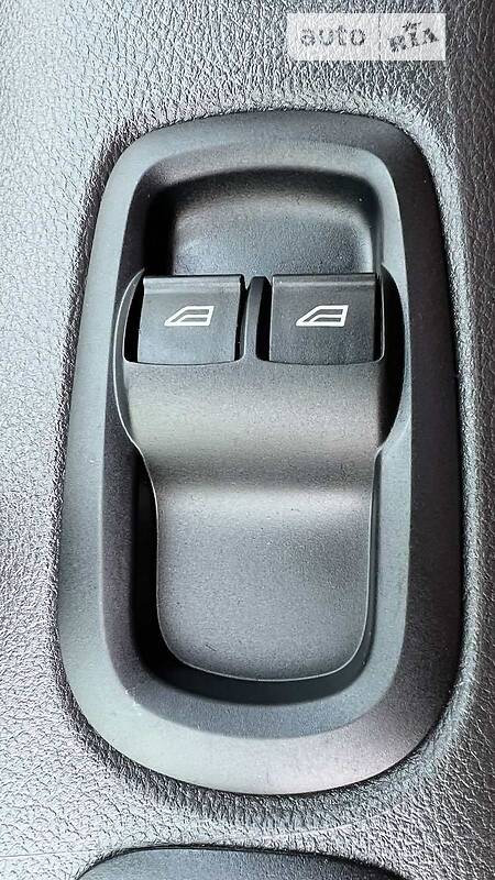 Грузовой фургон Ford Transit Custom 2017 в Луцке фото 35 Грузовой фургон Ford Transit Custom 2017 в Луцке