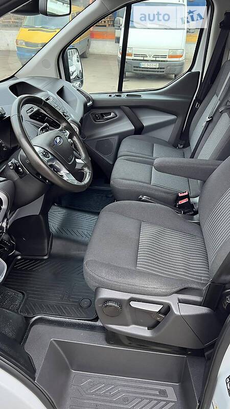 Грузовой фургон Ford Transit Custom 2017 в Луцке фото 39 Грузовой фургон Ford Transit Custom 2017 в Луцке