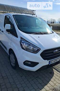 Вантажний фургон Ford Transit Custom 2018 в Львові