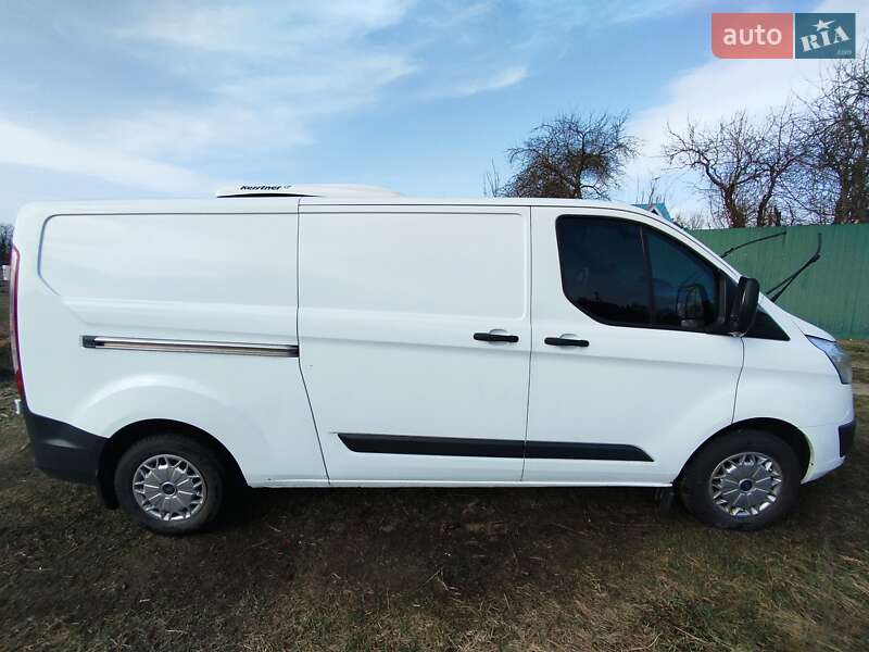 Вантажний фургон Ford Transit Custom 2016 в Славутичі
