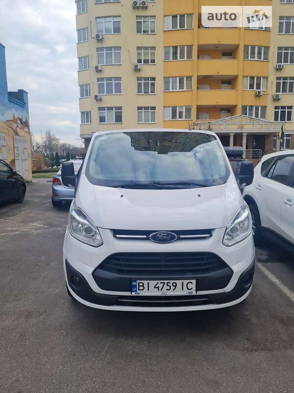 Вантажний фургон Ford Transit Custom 2017 в Кременчуці