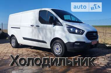 Вантажний фургон Ford Transit Custom 2019 в Нововолинську