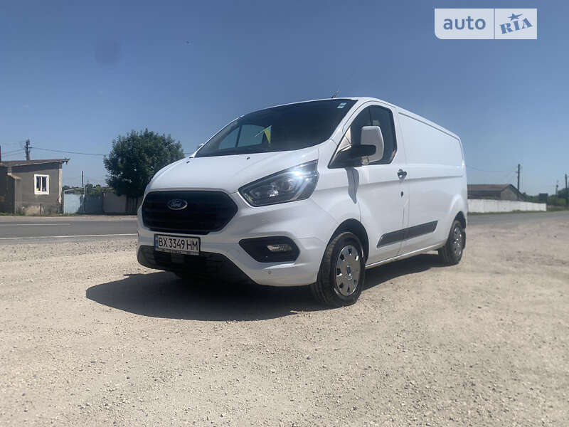 Вантажний фургон Ford Transit Custom 2018 в Білогір'ї