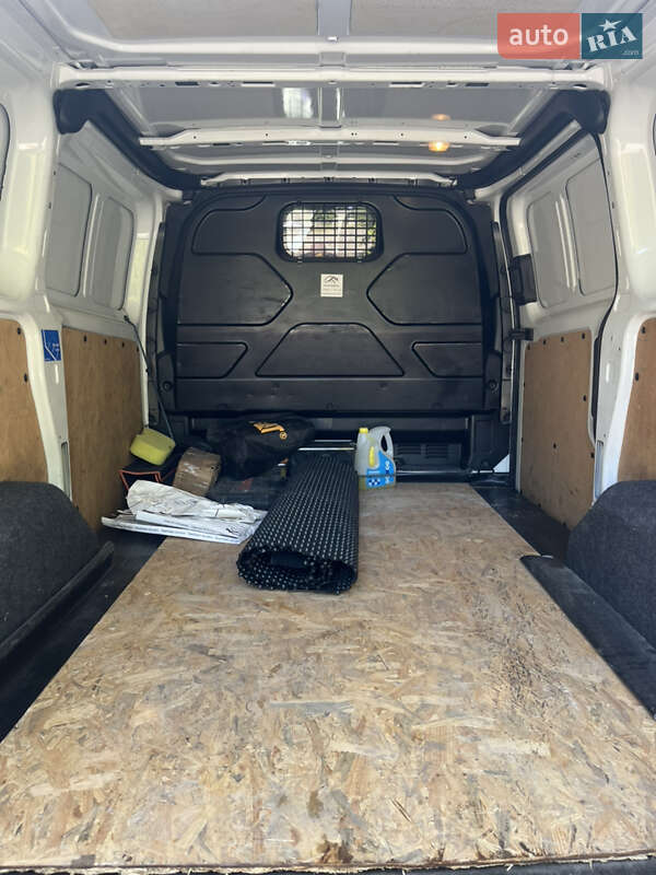 Вантажний фургон Ford Transit Custom 2013 в Львові