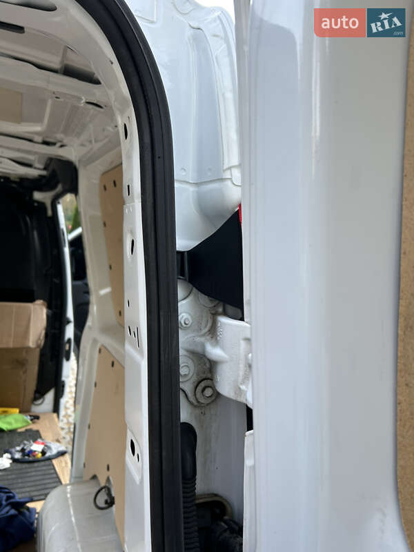 Вантажний фургон Ford Transit Custom 2019 в Харкові фото 30 Вантажний фургон Ford Transit Custom 2019 в Харкові