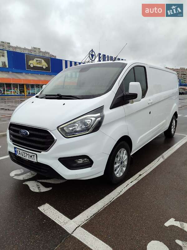 Грузовой фургон Ford Transit Custom 2018 в 