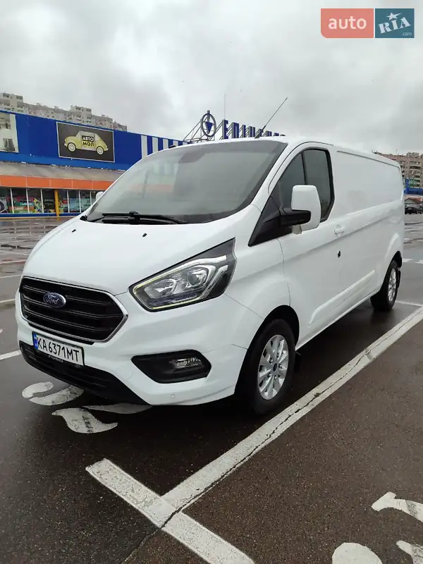 Грузовой фургон Ford Transit Custom 2018 в 