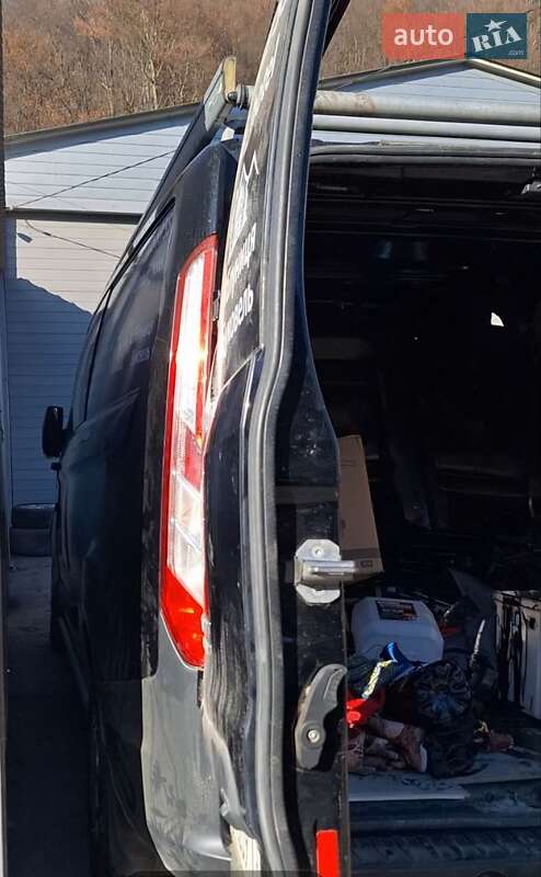 Грузовой фургон Ford Transit Custom 2017 в 