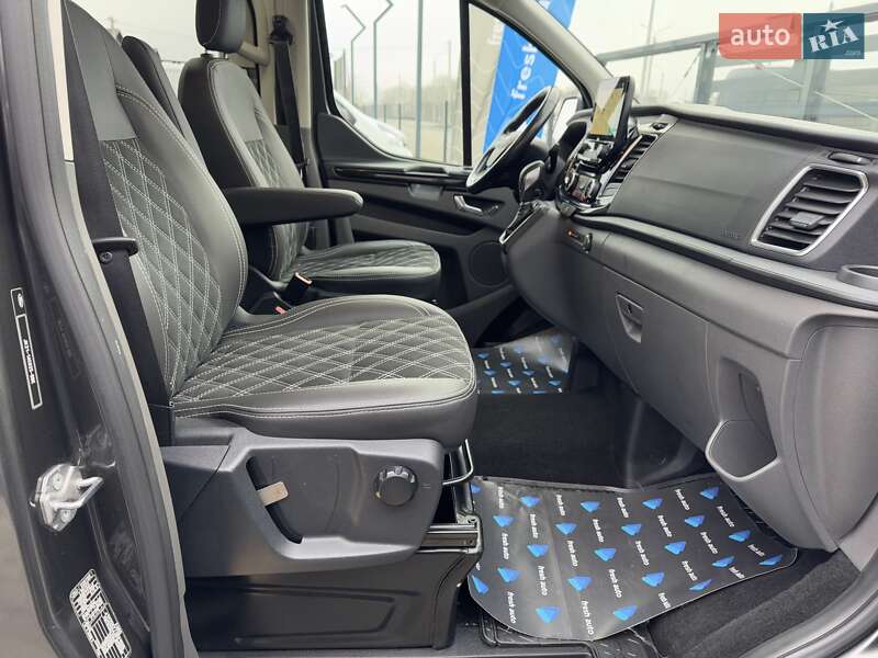 Мінівен Ford Transit Custom 2018 в Рівному