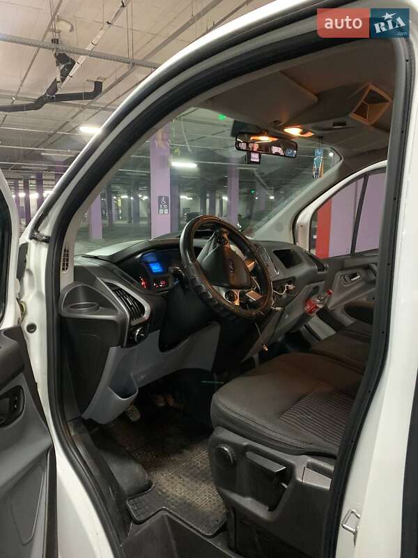 Минивэн Ford Transit Custom 2013 в Лубнах