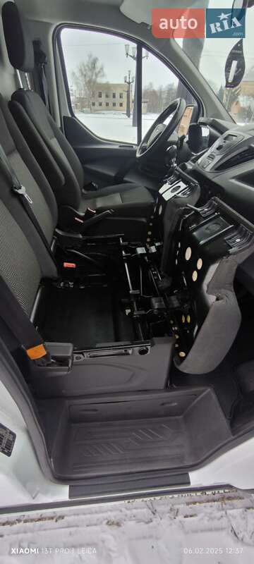 Вантажний фургон Ford Transit Custom 2017 в 