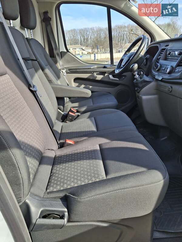 Грузовой фургон Ford Transit Custom 2020 в Коростене