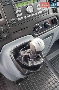 Минивэн Ford Transit Custom 2012 в 