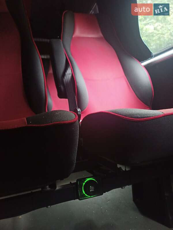 Мінівен Ford Transit Custom 2013 в Львові