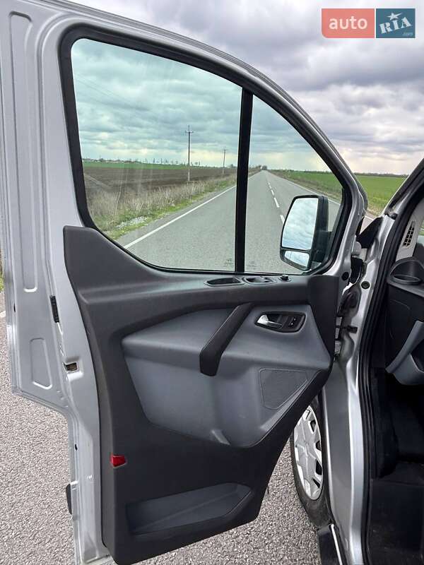 Грузовой фургон Ford Transit Custom 2017 в Губинихи фото 9 Грузовой фургон Ford Transit Custom 2017 в Губинихи