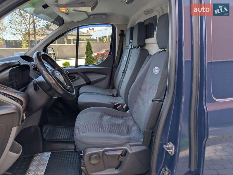 Вантажний фургон Ford Transit Custom 2014 в Івано-Франківську