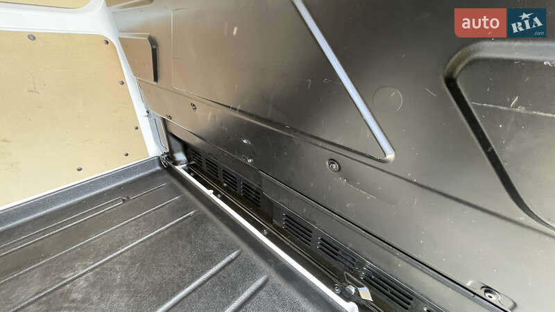 Вантажний фургон Ford Transit Custom 2018 в Києві