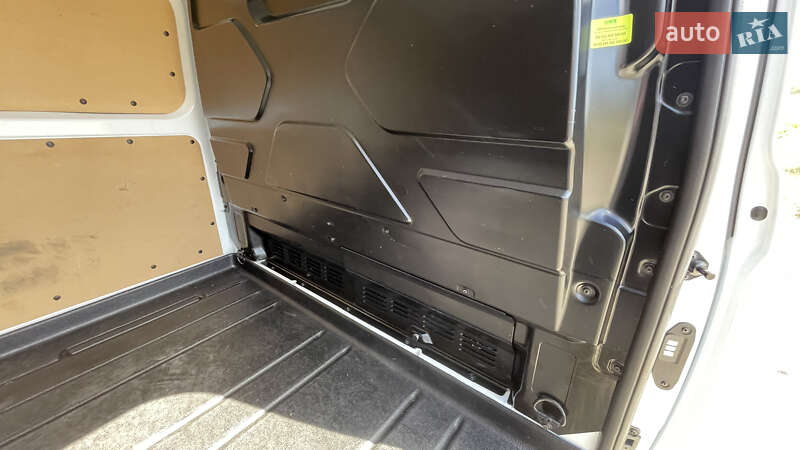 Вантажний фургон Ford Transit Custom 2018 в Києві