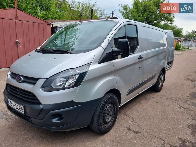 Грузовой фургон Ford Transit Custom 2015 в 