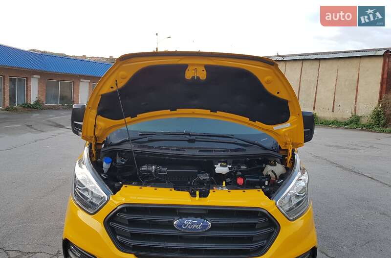 Вантажний фургон Ford Transit Custom 2020 в Вінниці