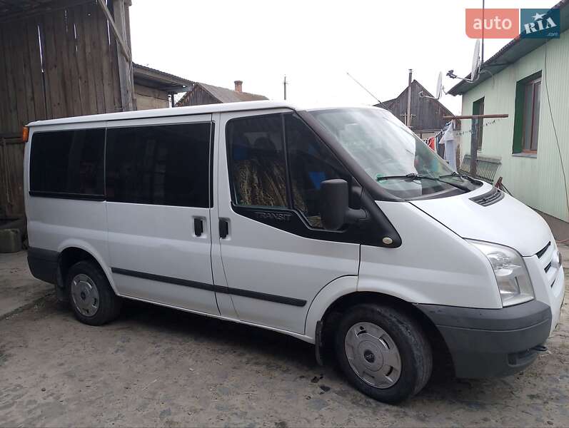 Мінівен Ford Transit Custom 2011 в Степані