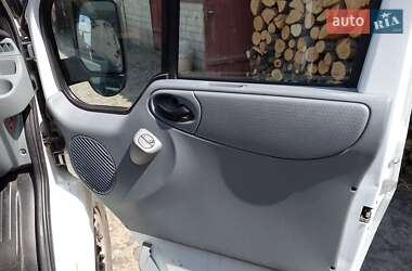 Минивэн Ford Transit Custom 2011 в 