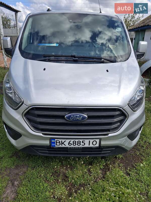 Минивэн Ford Transit Custom 2021 в 