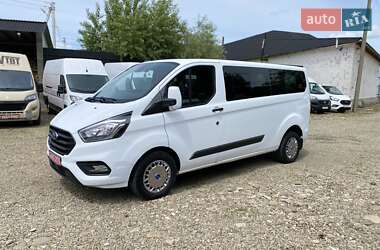 Минивэн Ford Transit Custom 2020 в 