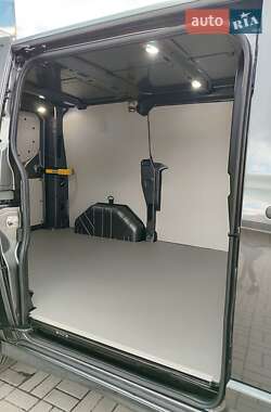 Грузовой фургон Ford Transit Custom 2020 в 