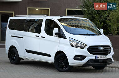 Минивэн Ford Transit Custom 2020 в 