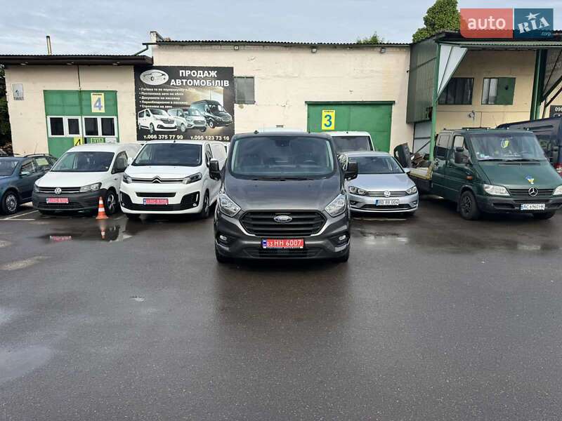 Вантажний фургон Ford Transit Custom 2020 в Луцьку