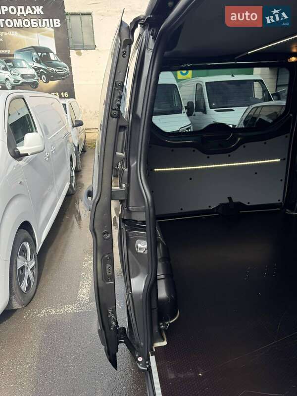 Вантажний фургон Ford Transit Custom 2020 в Луцьку