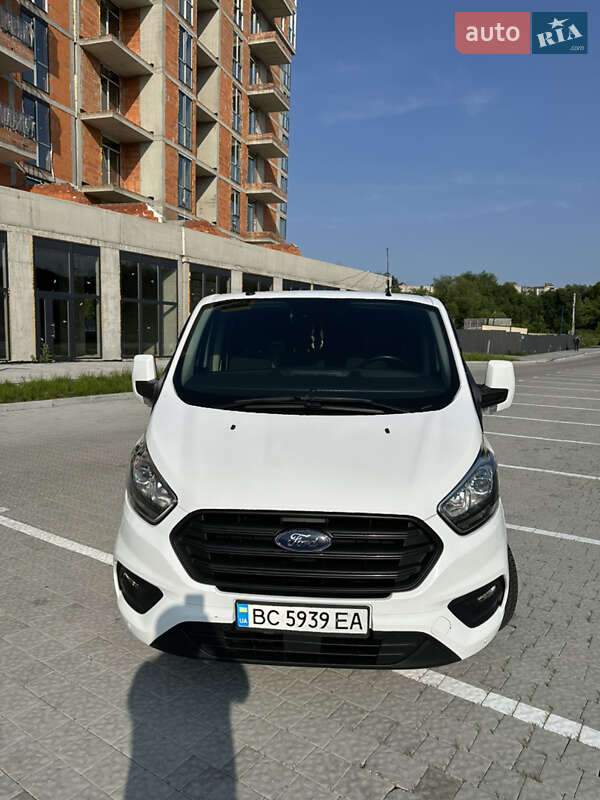 Мінівен Ford Transit Custom 2018 в 