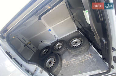 Грузовой фургон Ford Transit Custom 2017 в 