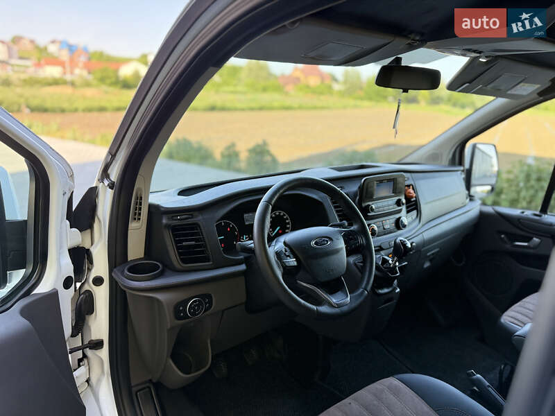 Мінівен Ford Transit Custom 2019 в Чернівцях