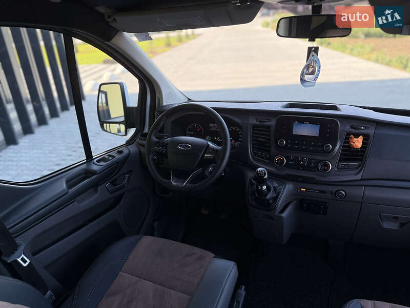 Мінівен Ford Transit Custom 2019 в Чернівцях