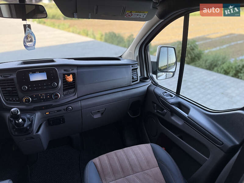 Мінівен Ford Transit Custom 2019 в Чернівцях